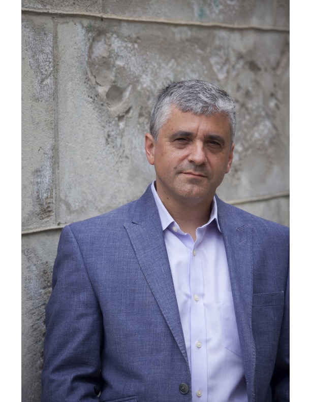 Steven Levitsky headshot